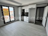 KIRKLARELİ MERKEZ'DE OFİS VE EV İÇİN UYGUN KULLANIŞLI 1+1 DAİRE